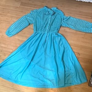 Vintage Elegant Teal Long Sleeve Dress